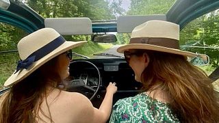 Demi-journée à Pomerol et Saint-Emilion en voiture ancienne