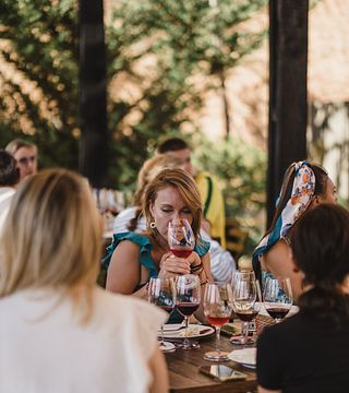 Visita a la bodega Tanagra y cata de vinos en Villard