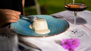 Visita in Cantina seguita da Pranzo o Cena in Agriturismo | Azienda Agricola Innocenzo Turco