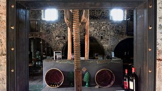 Sapori Del Vulcano Vini, Pani E Formaggi | Sciaranuova Etna