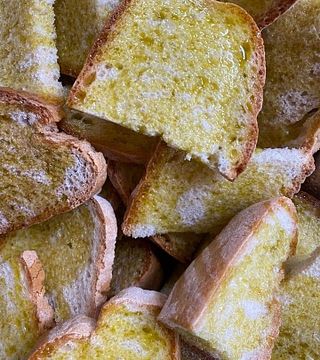 Umbrien: Guidad rundtur i den traditionella oljekvarnen och provsmakning