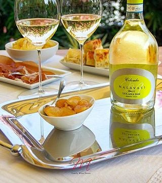 DEGUSTAZIONE DI VINI CON PRODOTTI TIPICI