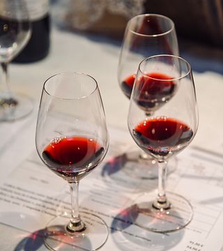 Cata de vinos a ciegas en el Château Bardins