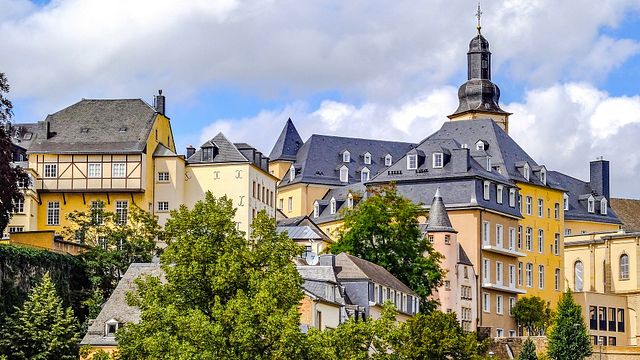 Delicioso recorrido con cata de vinos en la hermosa capital de Luxemburgo