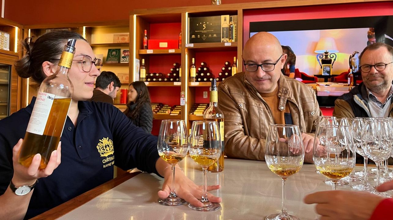 Halvdag i Pomerol och Saint-Emilion i en veteranbil