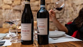 Experiência excepcional de comida e vinho no Castrum Wine Relais