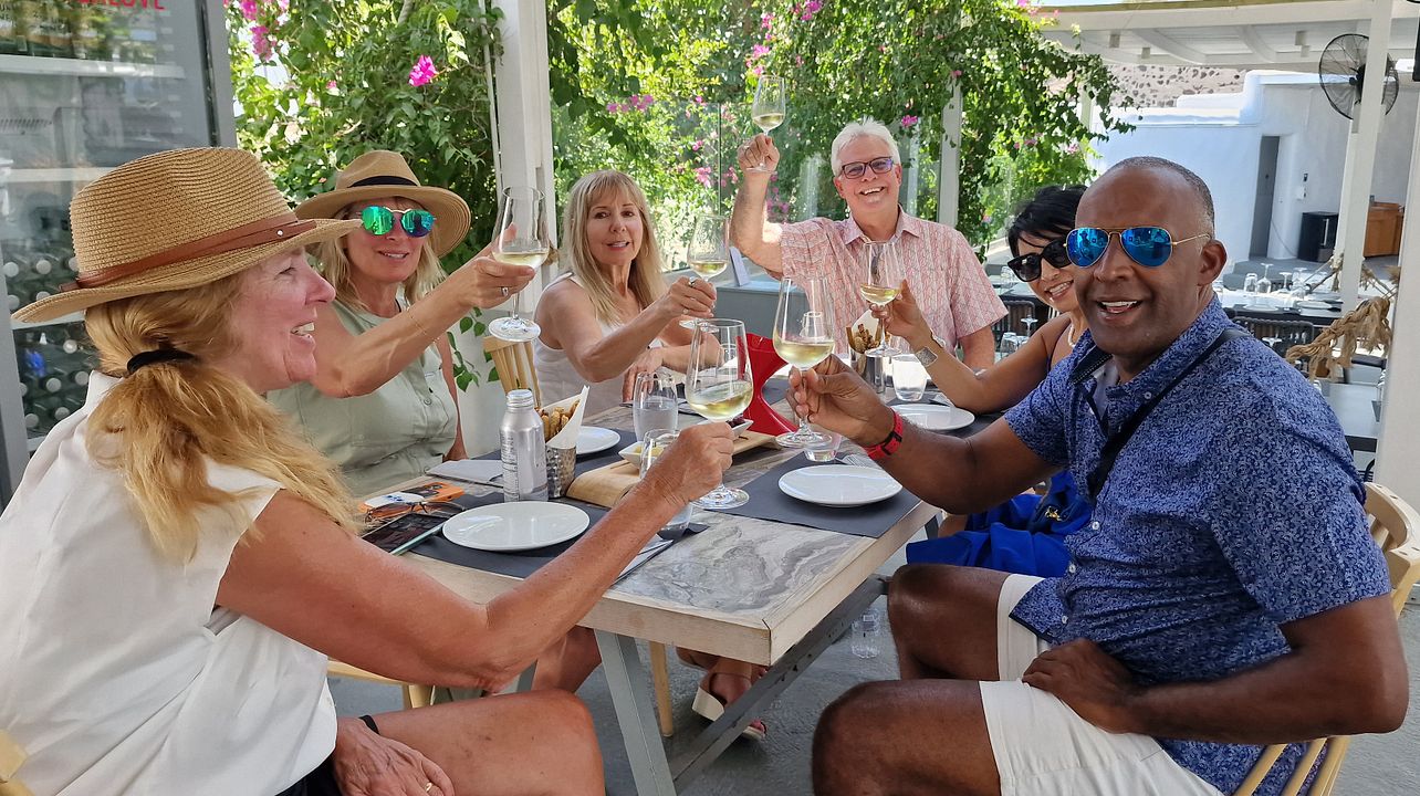 Tour Privado de Degustação de Vinhos em Santorini