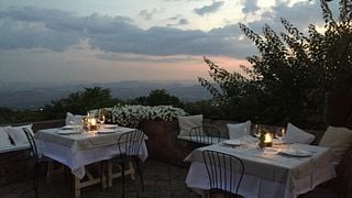 Almuerzo o cena al estilo Shabby Chic en el Etna | Podere dell'Etna Segreta