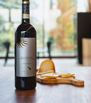 Degustação de vinhos Vino Nobile de imersão total na Vecchia Cantina Di Montepulciano