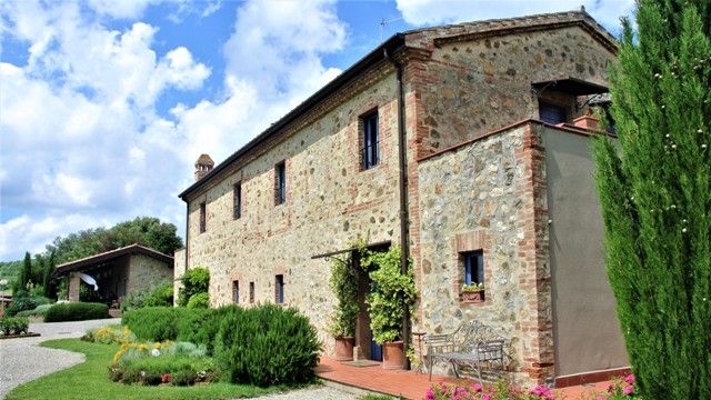 Tenuta L'Impostino: A Tuscan Gem
