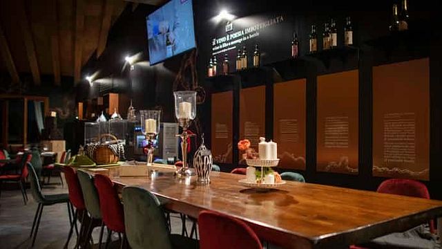Montepulciano: Winery tour - Wine Tasting "Del Casanova"
