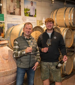 Wine tasting & Visit
