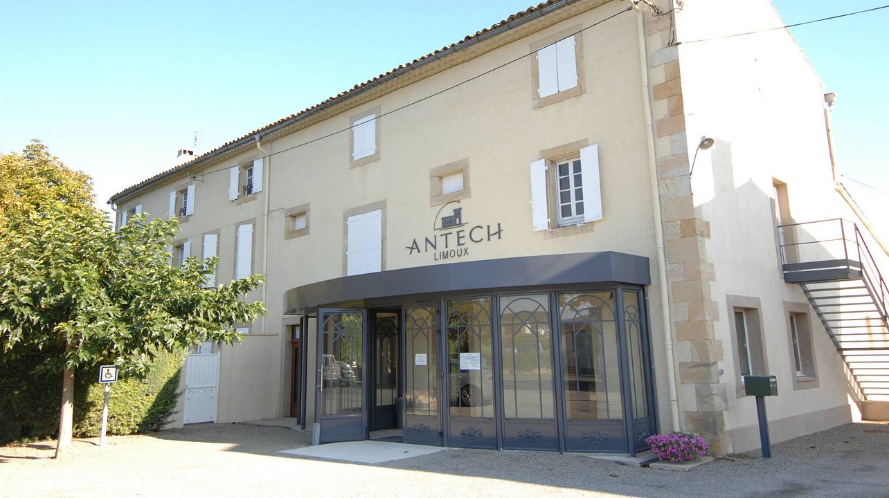 Maison Antech
