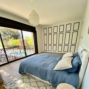 Villa La Maison L'Eperon - Your Vineyard Retreat