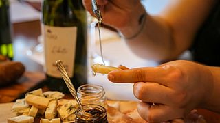 Degustação de vinhos na vinícola Tojo