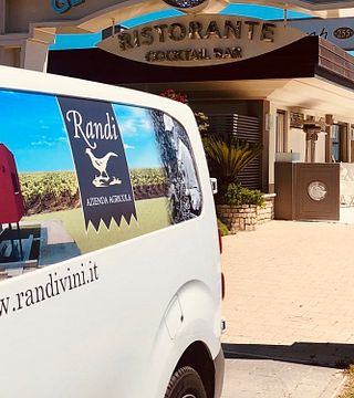Degustazione e visita alla Cantina Randi