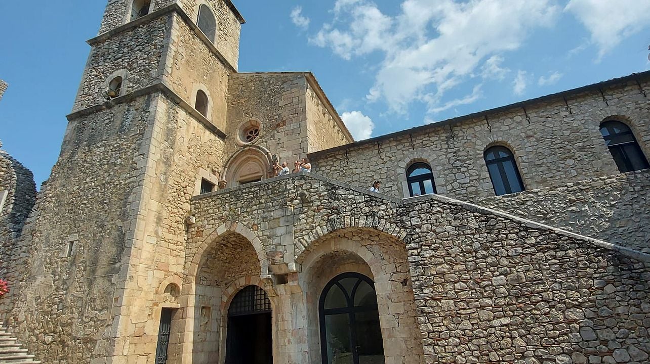 Découverte des Vins et des Villages Historiques