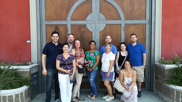 Alessia, sommelier and wine tour leader
