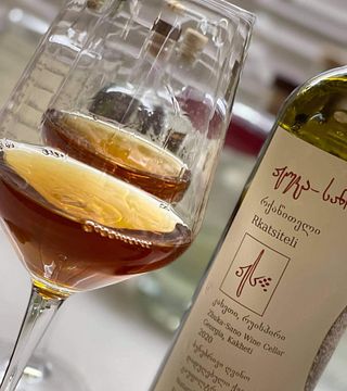 Weinprobe, Mittag- oder Abendessen im Weingut Zhuka-Sano