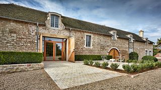 Vinprovning på Château De Chamirey