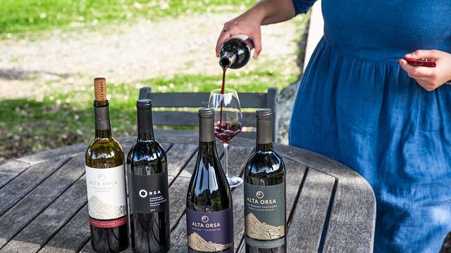 Promenad och provsmakning på vingården