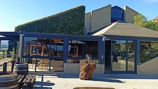 Newton Johnson Family Vineyards