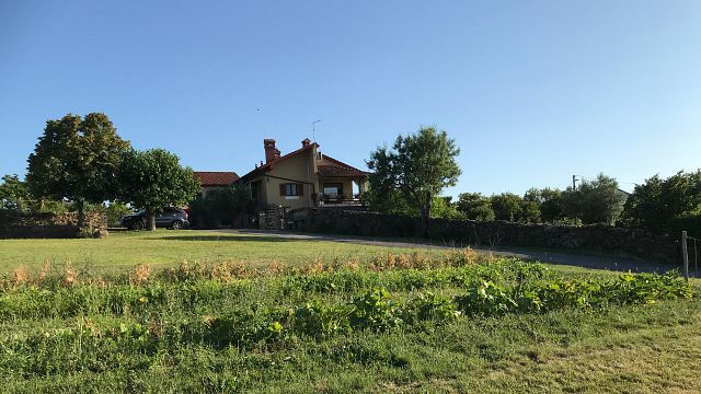 Vinska klet Vilij Bržan Marezige