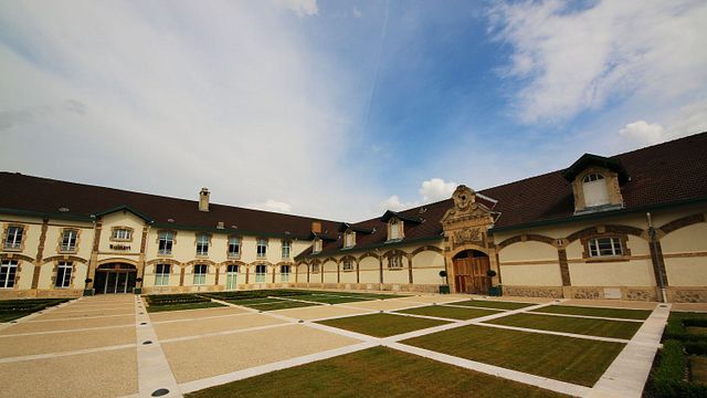 Maison Ruinart: The Birthplace of Champagne