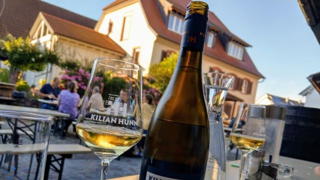 Dégustation de vins au Weingut Hunn
