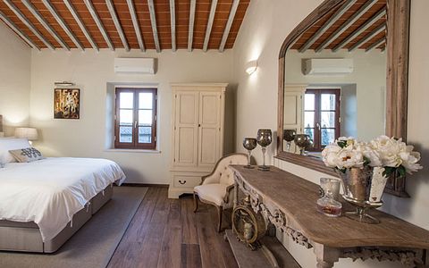 Bo i lyxiga lägenheter på Borgo Argiano