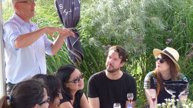 Recorrido privado por el vino inglés en grupos pequeños