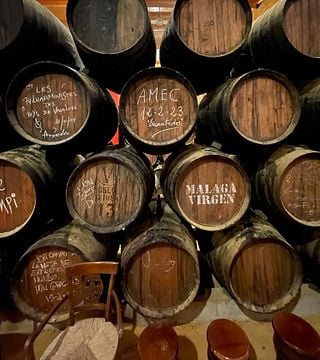 A Herança dos Vinhos em Málaga | Tour e Degustação