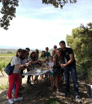 Visita 3 Bodegas y Cata en Alútiz
