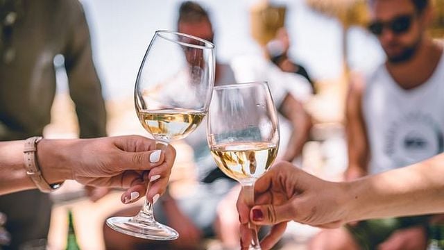 Degustazione e tour di vini in Via Vinera