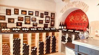 Cata de vinos en nuestra encantadora tienda Famille Gonnet