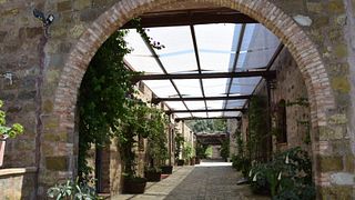 Expérience gastronomique et œnologique à l'Abbaye romantique Santa Anastasia