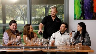 Degustação de vinhos na Latitude 32 Wines
