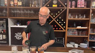 Tour de vinhos e tapas pelas tabernas centenárias de Córdoba