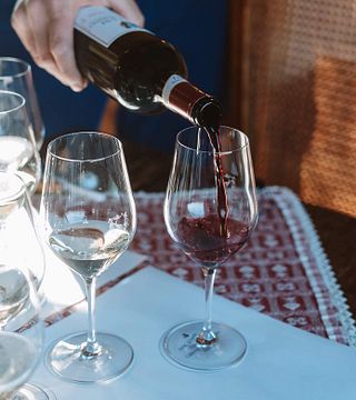 Visita a la bodega + Cata de vinos clásicos
