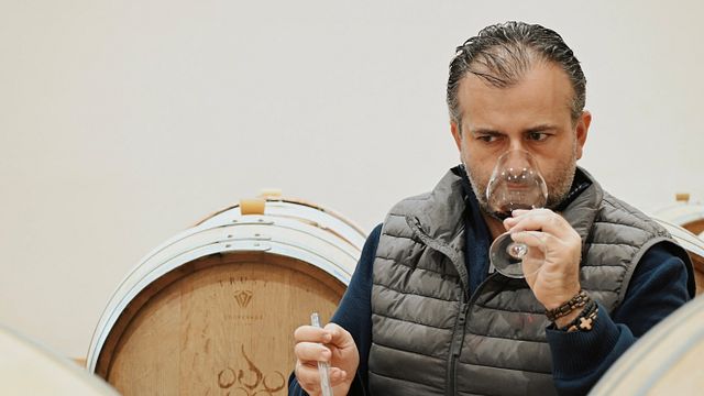 Degustazione comparativa di 4 creazioni sperimentali ed esclusive con 4 vini della cantina Diamantakis.
