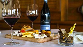 Dégustation de vins et visite de la cave à vin Minkov Brothres