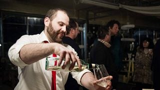 Degustação de vinhos populares e tour no Ghio Roberto-Vigneti Piemontemare