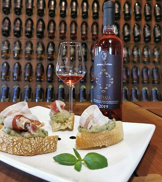 Expérience complète à la Cantina Giuseppe Sedilesu