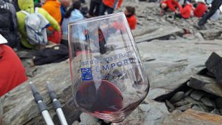 Degustazione di vini e tour a Vinyes Dels Aspres