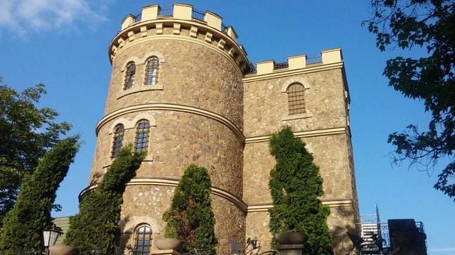Visit of Tourist Complex “Chateau Cojusna”  with Tasting
