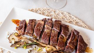 Botti e piatti a Bodegas Nodus