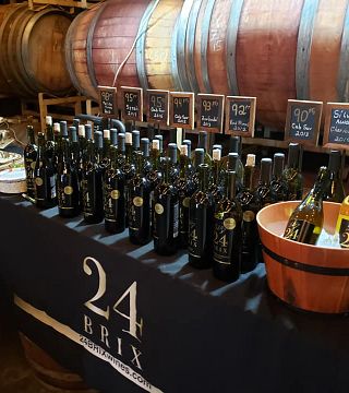Weinprobe und Führung bei Schmitz 24 Brix Wines
