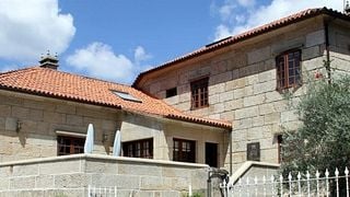Ruta de lujo por el vino y la gastronomía de Albariño en Galicia