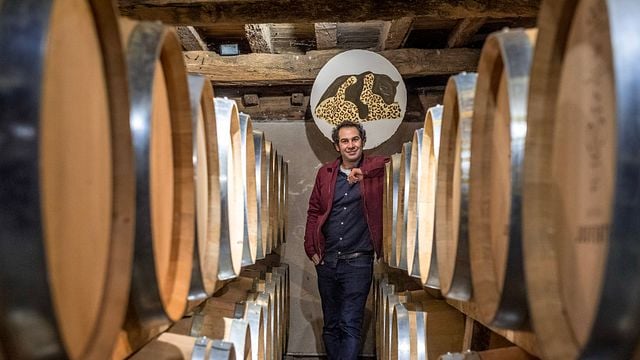 Wine tasting and tour at Château Jouvente