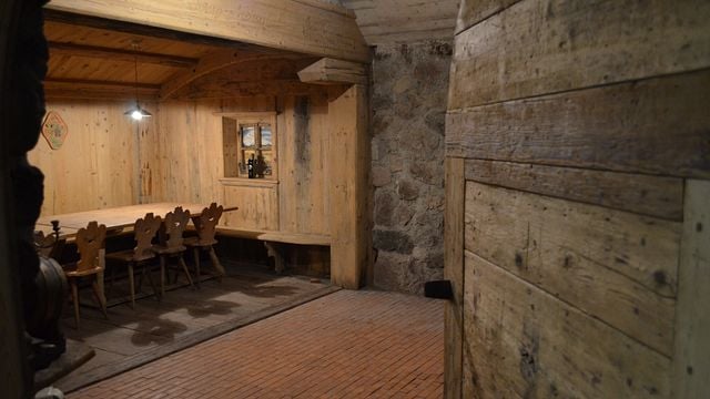 Visita in cantina e degustazione di vini | Heiner. Azienda vinicola